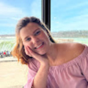 Meet your Posher, Emma